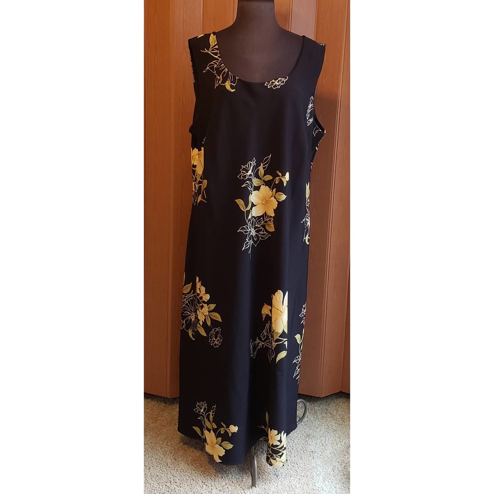 Studio I set size 20W yellow blazer & dress outfit
